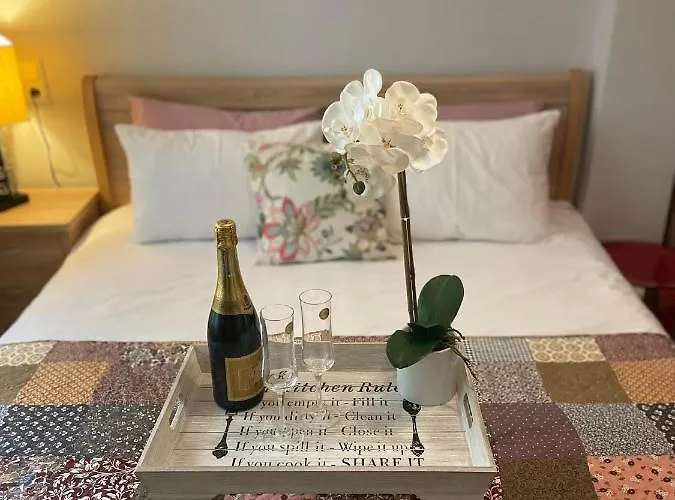 Nikolas Apartment